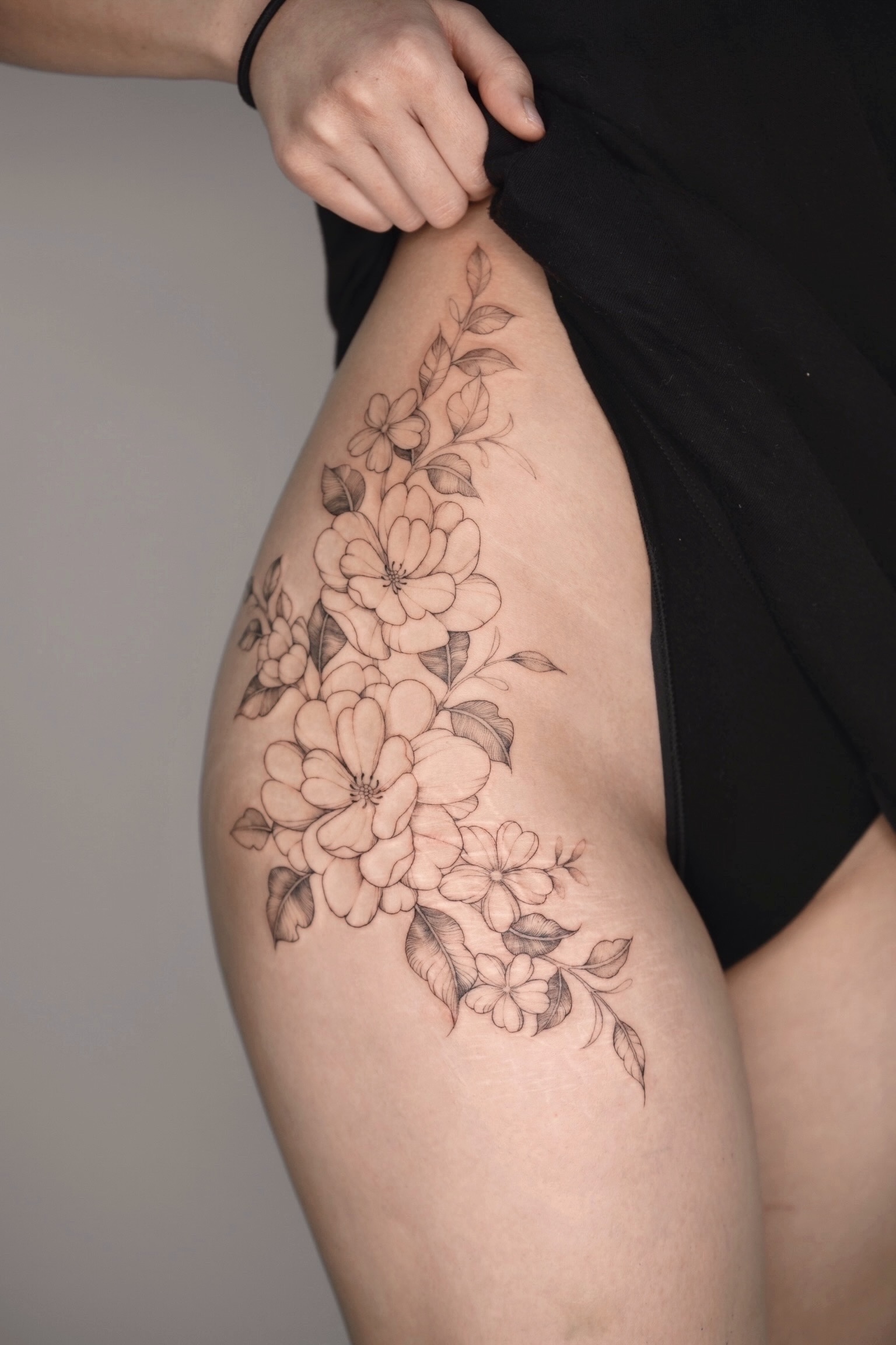 fineline flower tattoo 02