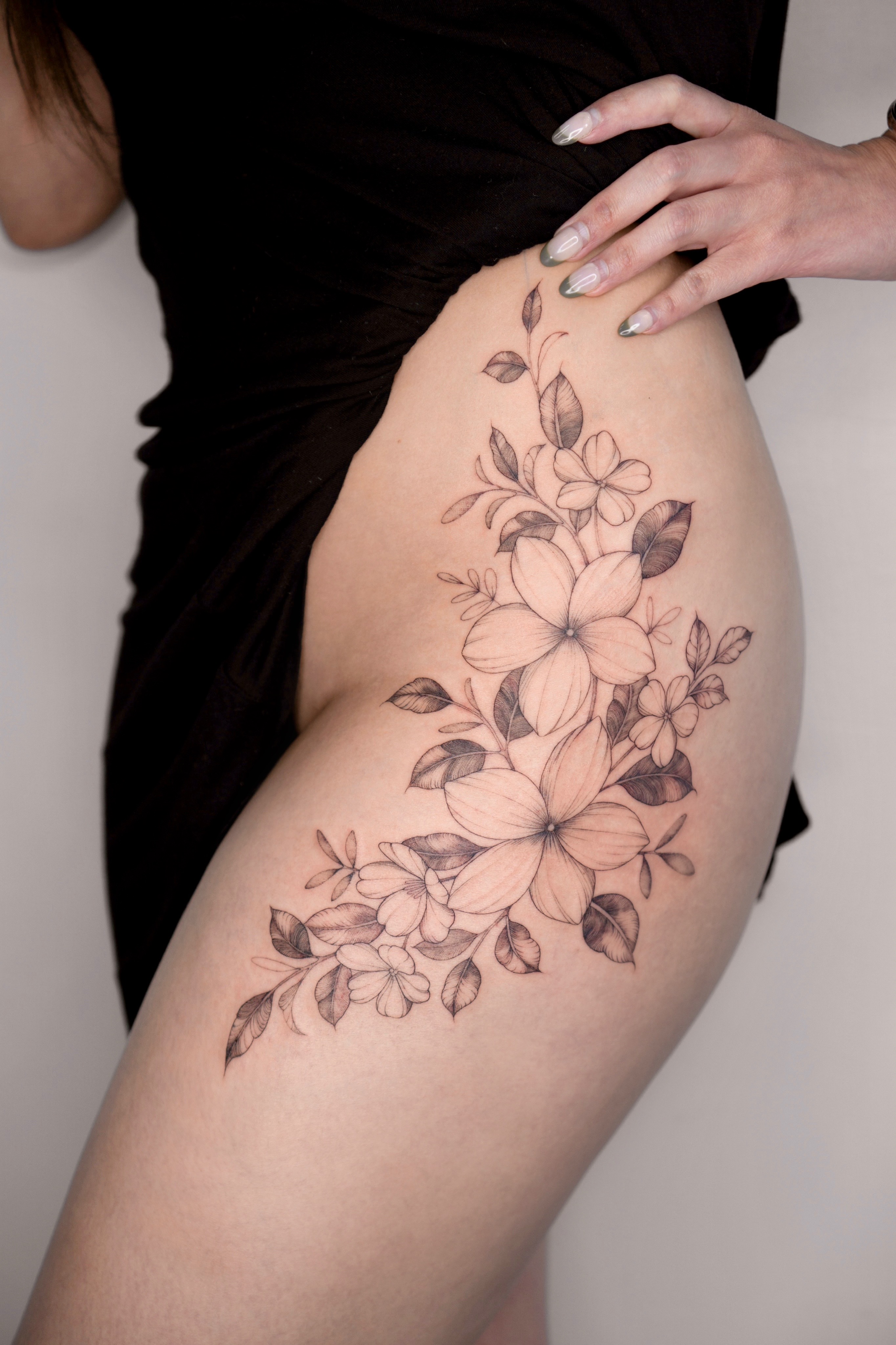 fineline flower tattoo 05
